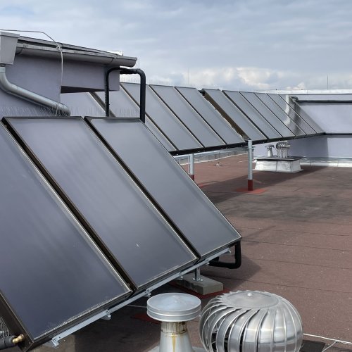 Solární systém Suntime pro bytový dům v Přelouči